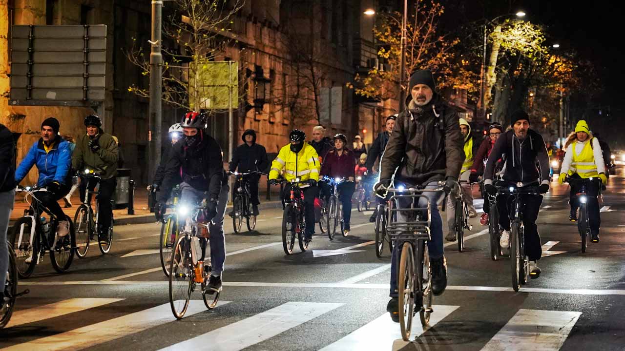 Održana svetleća biciklistička vožnja